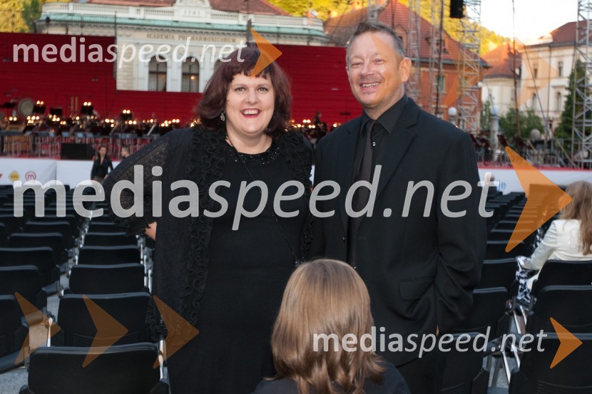 Uršula Cetinski, direktorica SMG in Robert Waltl, direktor Mini teatraFestival Ljubljana 2011, otvoritev