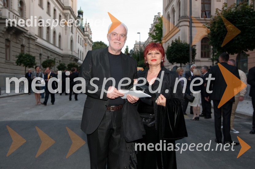 Marko Gorjanc, namestnik ravnatelja SNG Opera in balet Ljubljana in soproga Radomila GorjancFestival Ljubljana 2011, otvoritev
