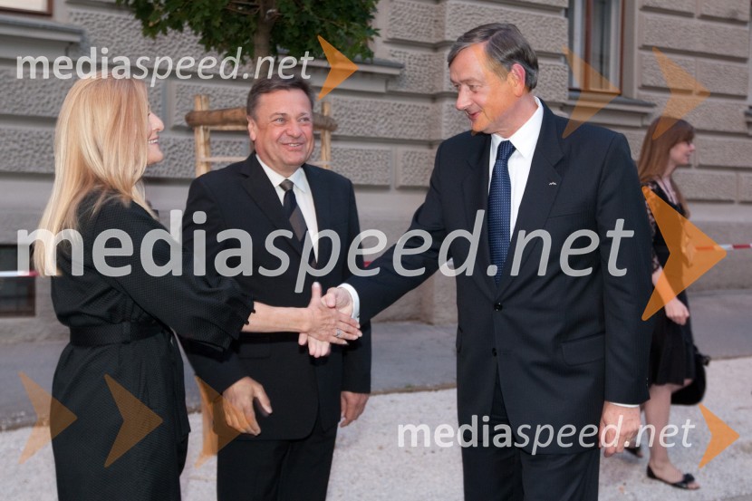 Zoran Janković, župan Mestne občine Ljubljana, soproga Mija in dr. Danilo Türk, predsednik Republike SlovenijeFestival Ljubljana 2011, otvoritev