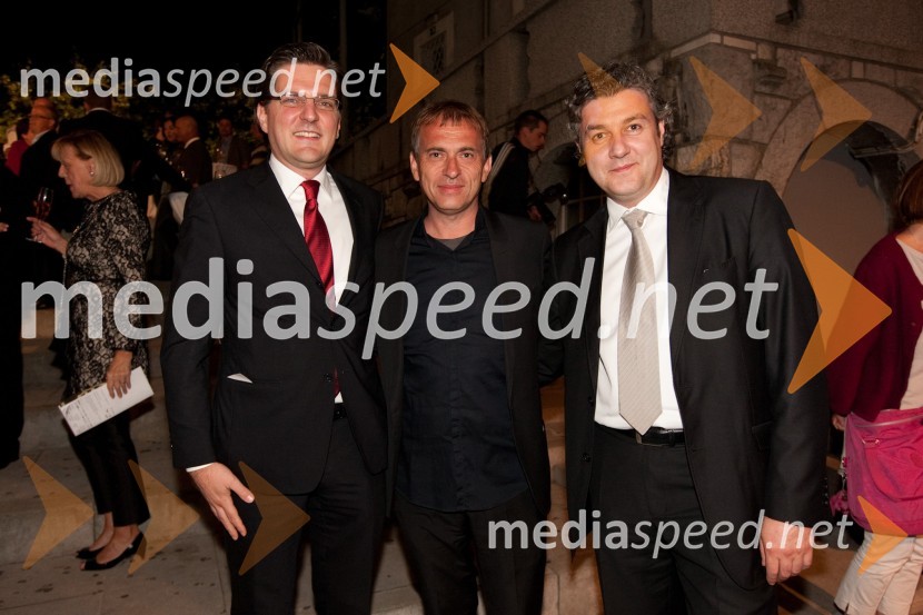 Marko Maršićević, vice predsednik organizacijskega komiteja Beograd 2020, Blaž Peršin, direktor Mestnega muzeja in Aleksandar Peković, predsednik organizacijskega komiteja Beograd 2020Festival Ljubljana 2011, otvoritev