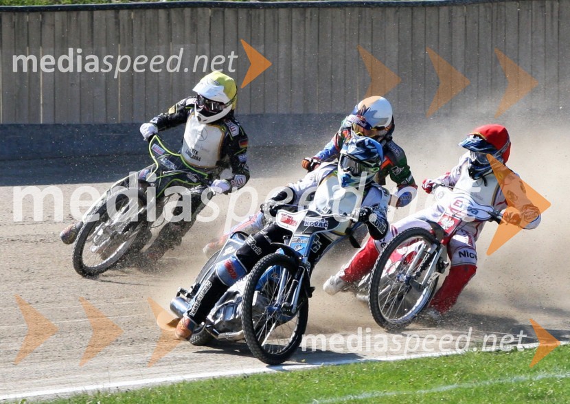 Kai Huckenbeck, Nemčija, Dino Kovačić, Hrvaška, Mikkel Bech Jensen, Danska in Bartosz Zmarzlik, PoljskaSpeedway, EP mladincev do 19 let, finale 2011