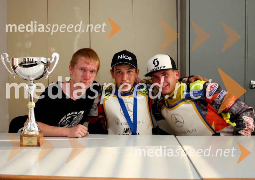 Vitaly Belousov, Rusija, Piotr Pawlicki, Poljska in Michael Jepsen Jensen, Danska
Speedway, EP mladincev do 19 let, finale 2011