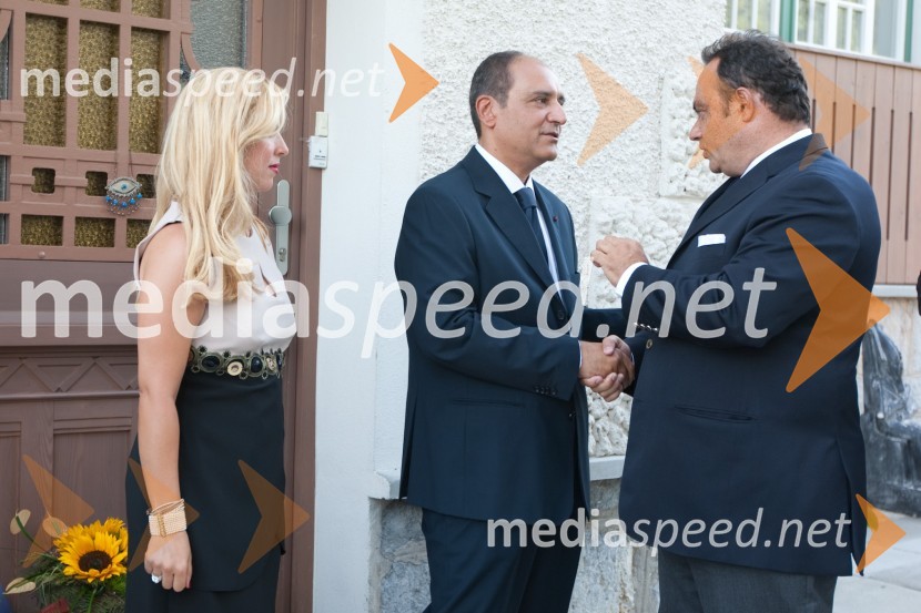 Ahmed Farouk, veleposlanik Egipta v Sloveniji, soproga Nesrin in Igor Popov, veleposlanik Makedonije v SlovenijiSprejem egiptovskega veleposlanika