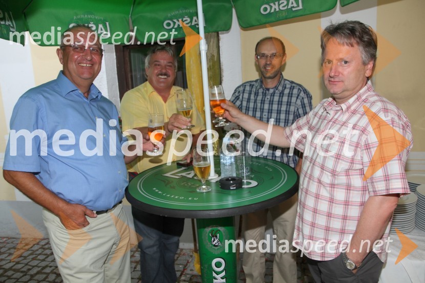 ..., Zvonko Murgelj, direktor podjetja Radenska, Tomaž Ranc, odgovorni urednik časnika Večer in Dušan Zorko, predsednik uprave družbe Pivovarna Laško d.d.Pivo in cvetje 2011, VIP dogajanje