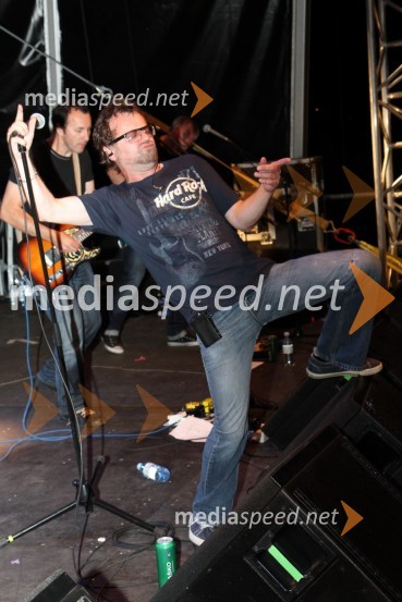 Tone Kregar, pevec skupine MI2Pivo in cvetje 2011, VIP dogajanje