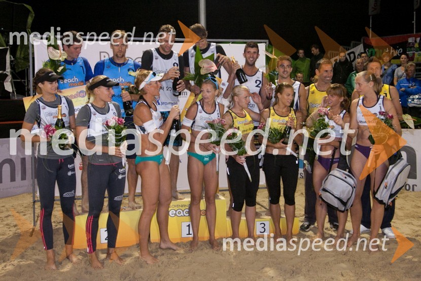 Danijel Koncilja in Jernej Potočnik, Danijel in Jan Pokeršnik, German Lopez in Manuel De Amo, Španija, Krešmir Perič in Darko Nojić, Hrvaška, Lucia Michalovicova in Lucia Čižmarkova, Slovaška, Andreja Vodeb in Martina Jakob, Nina Kontrec in Marina Crnjac, Jelena Strel Kosmač in Jelena PešičBeachMaster 2011