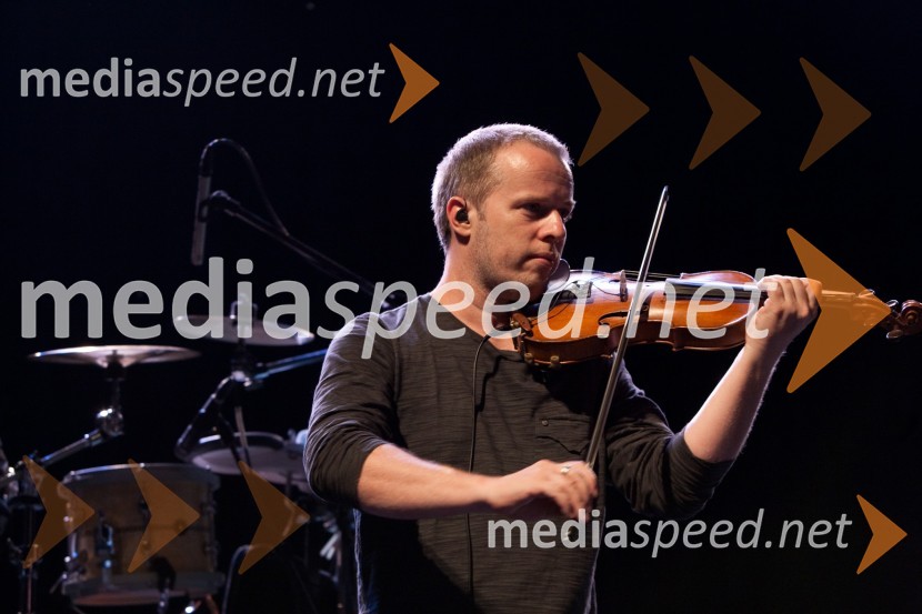 Član glasbene skupine Gilberta GilaFestival Ljubljana 2011: Gilberto Gil, koncert