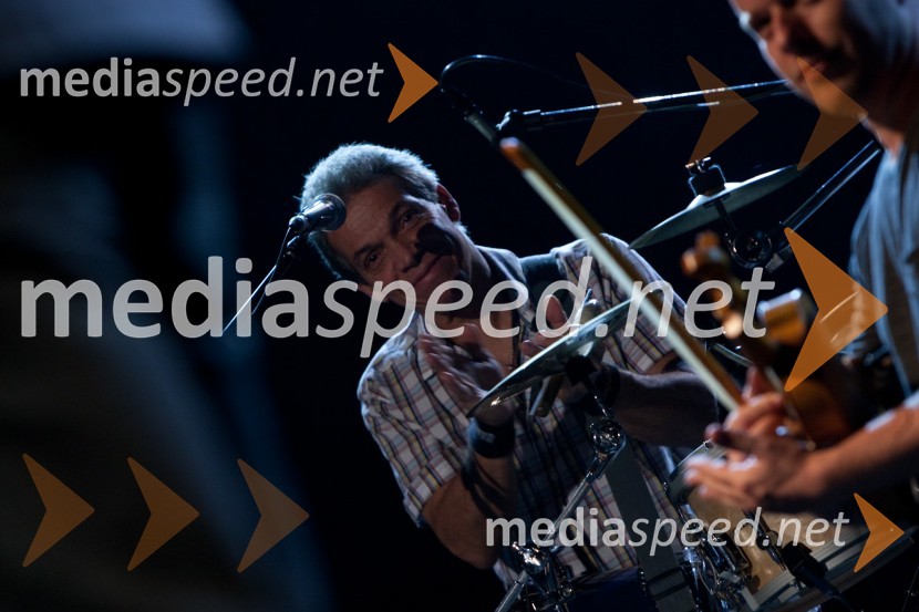 Član glasbene skupine Gilberta GilaFestival Ljubljana 2011: Gilberto Gil, koncert