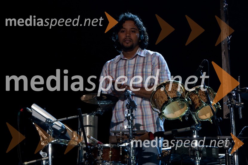 Član glasbene skupine Gilberta GilaFestival Ljubljana 2011: Gilberto Gil, koncert