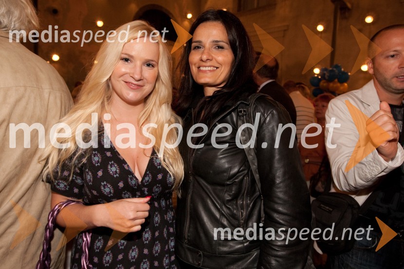 	Danica Lovenjak, vremenarka in prijateljica DominiqFestival Ljubljana 2011: Gilberto Gil, koncert