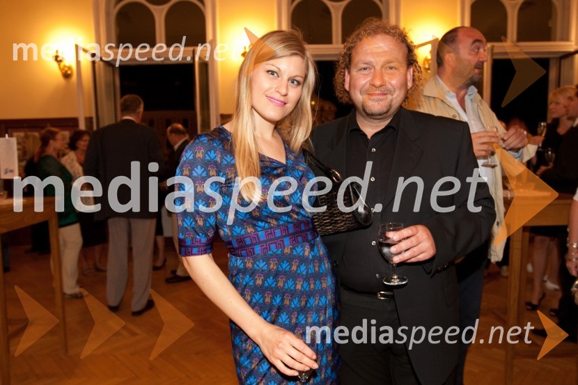 Franja Murn, marketing Slovenskih železnic in Darko Brlek, direktor Festivala LjubljanaFestival Ljubljana 2011: Koncert kitajskega filharmoničnega orkestra Hangdžov