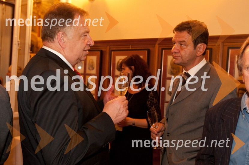 Ivan Žerko, SRC in mag. Simon Vrhunec, generalni direktor UKC LjubljanaFestival Ljubljana 2011: Koncert kitajskega filharmoničnega orkestra Hangdžov