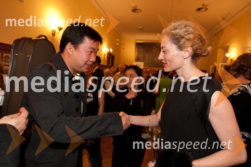 Ning Feng, violinist in Hermina Kovačič, novinarkaFestival Ljubljana 2011: Koncert kitajskega filharmoničnega orkestra Hangdžov