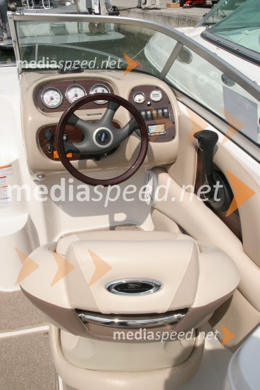 Chaparral SSi 215Chaparral SSi 215, test