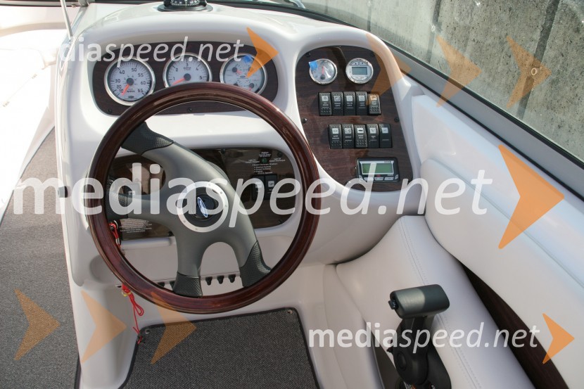Chaparral SSi 256Chaparral SSi 256, test