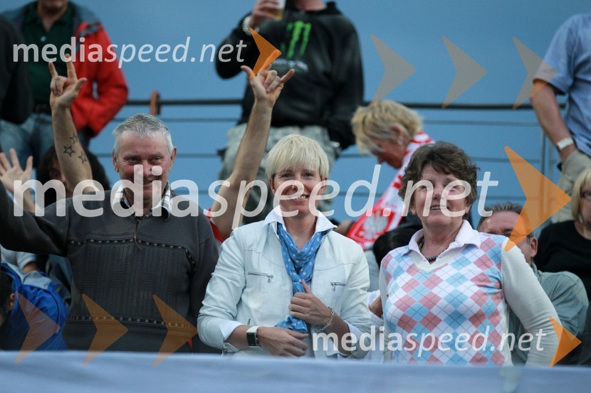 Polonca Komar, razvojno komuniciranje RTV Slovenija s starši
Speedway Grand Prix 2011, VN Italije - 6. dirka