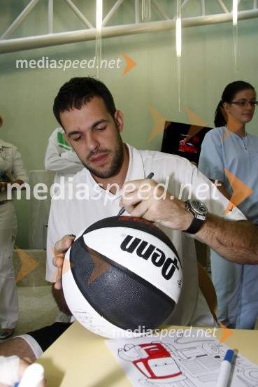 Žarko Čabarkapa, košarkarObisk predstavnikov NBA lige v Pediatrični kliniki UKC Ljubljana