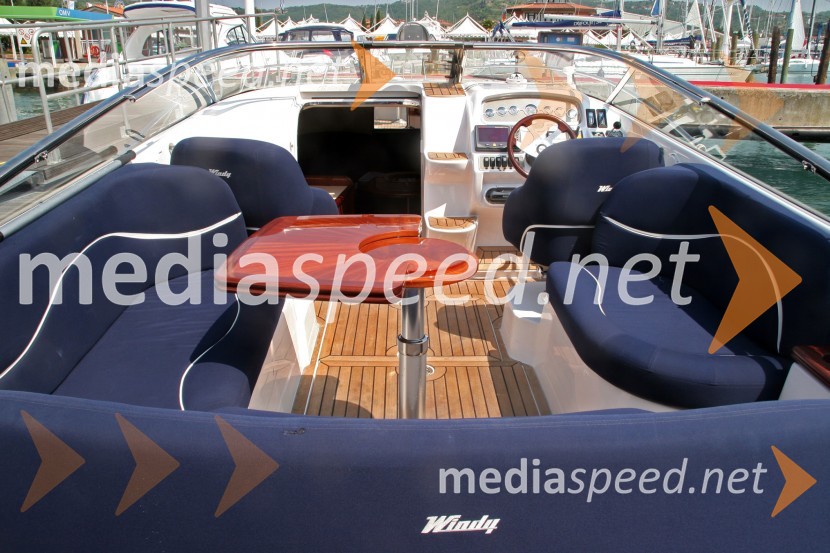 Windy 28 GhibliWindy 28 Ghibli, test