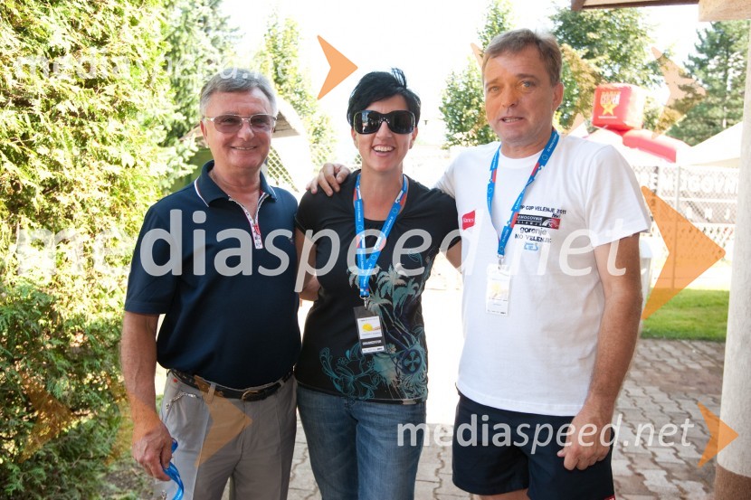 	Slavko Razberger, Marjetka Gaberšek Golež, direktorica podjetja Grupa Eura in Bojan BanVIP CUP 2011, 24. teniški turnir dvojic