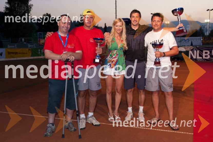 Gorazd Tiršek, član slovenske reprezentance za paraolimpijske igre London 2012, Eduard Subotch, Irena Golob, Nejc Jeraša in Bogdan PlaznikVIP CUP 2011, 24. teniški turnir dvojic
