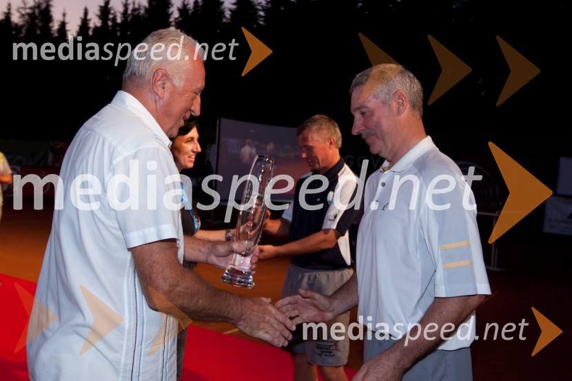 Marjan Gaberšek, nekdanji direktor velenjskega M Cluba, bivši podžupan in Jože Kavtičnik, oče rokometaša Vida KavtičnikaVIP CUP 2011, 24. teniški turnir dvojic