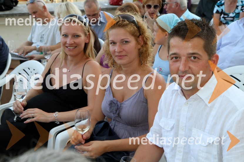 Vesna Reich, Mihaela Vidmar in Dušan Vidmar, AC RadanovičSalon Traminec 2011