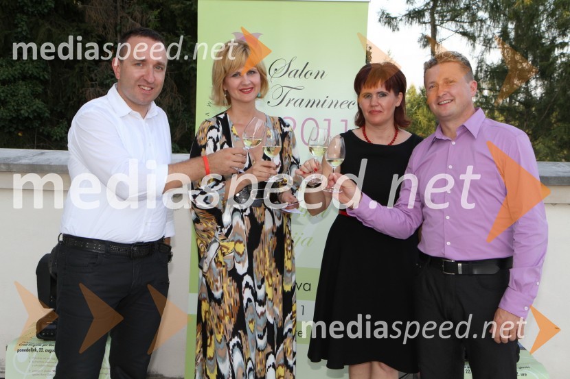 Borut Cvetko, Mediaspeed, Norma Bale, direktorica Kultprotur, Magda Steyer in Danilo Steyer, vinogradništvo Steyer vinaSalon Traminec 2011