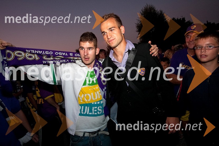 Dalibor Volaš, nogometaš NK MariborVrnitev nogometašev NK Maribor po zmagi za Evropo nad Glasgow Rangers