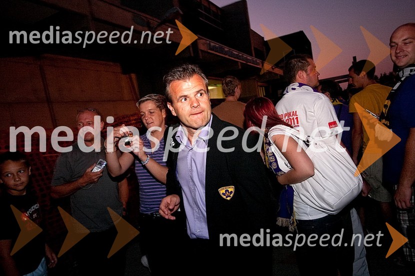 Vrnitev nogometašev NK Maribor po zmagi za Evropo nad Glasgow Rangers