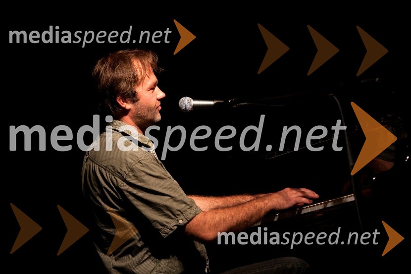 Jure Ivanušič, igralec ter glasbenik12. festival letni oder Ruše, koncert Rade Šerbedžija in Jure Ivanušič