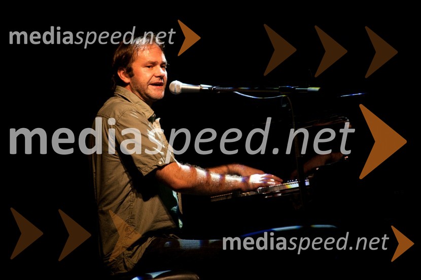 Jure Ivanušič, igralec in glasbenik12. festival letni oder Ruše, koncert Rade Šerbedžija in Jure Ivanušič