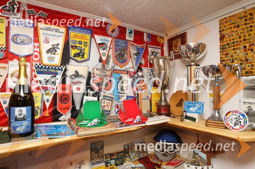 Spominska speedway soba Alberta KocmutaAlbert Kocmut, otvoritev spominske speedway sobe