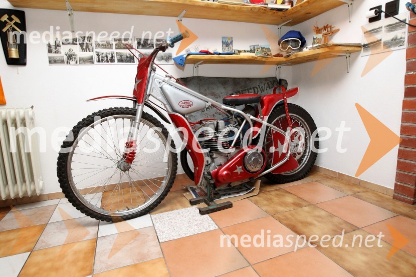 Speedway motocikel Jawa Alberta KocmutaAlbert Kocmut, otvoritev spominske speedway sobe