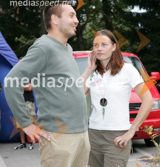 Tina Maze, smučarka in njen nekdanji fant Michael ToschPredstavitev in tiskovna konferenca alpske smučarske reprezentance za sezono 2006/07