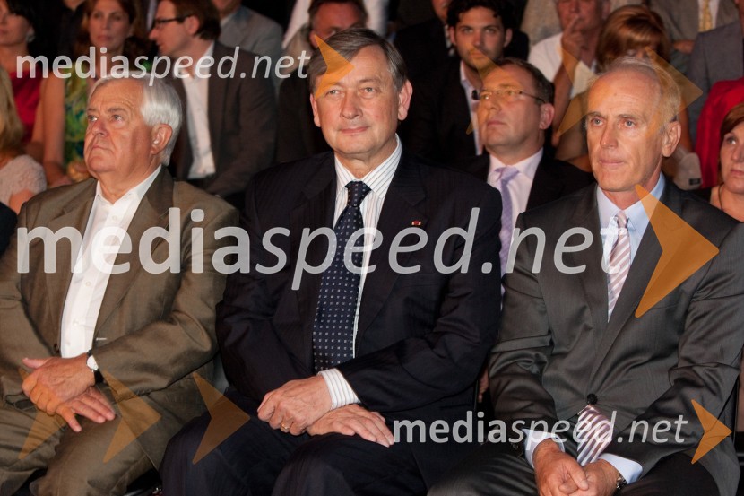 Milan Kučan, prvi predsednik Republike Slovenije, dr. Danilo Türk, predsednik Republike Slovenije in Jože Mermal, predsednik uprave BTCKristalna palača v BTC, otvoritev najvišje stavbe v Sloveniji