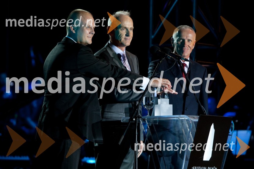 ..., Jože Mermal, predsednik uprave BTC in ...Kristalna palača v BTC, otvoritev najvišje stavbe v Sloveniji