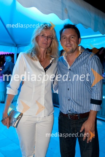 Rok in Nataša Bajec, InvidiauomoKristalna palača v BTC, otvoritev najvišje stavbe v Sloveniji