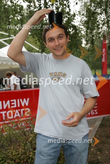 Samo Vidic, fotograf in novinarPredstavitev in tiskovna konferenca alpske smučarske reprezentance za sezono 2006/07
