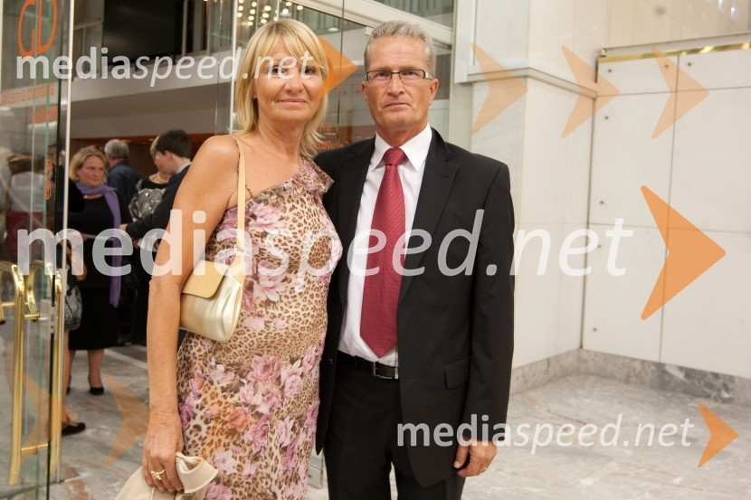 Zoran Janko, nekdanji glavni izvršni direktor družbe Mobitel in soproga MajdaFestival Ljubljana 2011: Koncert opernih arij