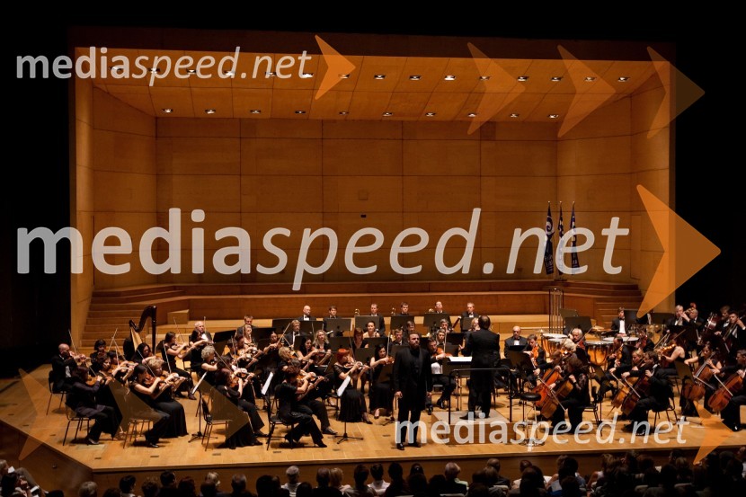 Joseph Calleja, tenoristFestival Ljubljana 2011: Koncert opernih arij