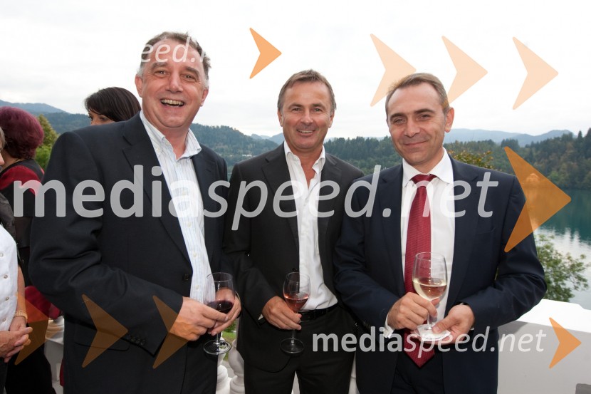 Primož Lemež, 	Primož Ulaga, direktor marketinga Smučarske zveze Slovenije in nekdanji smučarski skakalec in Brut Mavsar, predsednik uprave Semenarne LjubljanaSprejem Veleposlaništva Republike Makedonije ob Dnevu neodvisnosti in 20. obletnici Republike Makedonije