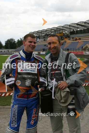 Matej Žagar, speedwayist in Borut Cvetko, urednik in fotograf agencije MediaspeedSPEEDWAY GRAND PRIX, VN Latvije 2006, trening