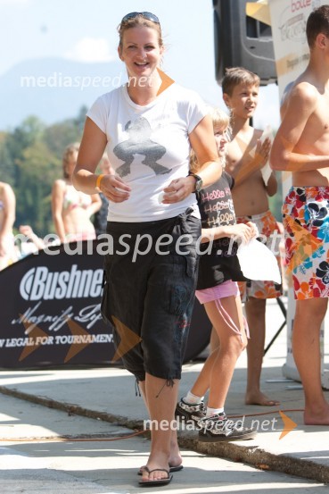 Špela Pretnar, nekdanja smučarkaDobrodelni tek okoli Blejskega jezera 2011