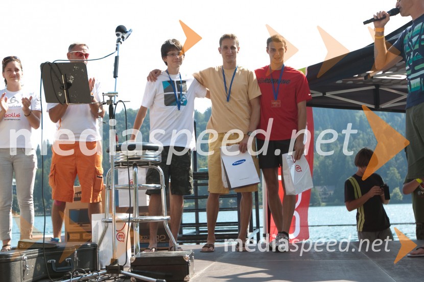 Najboljši v skupini neporočeni moškiDobrodelni tek okoli Blejskega jezera 2011