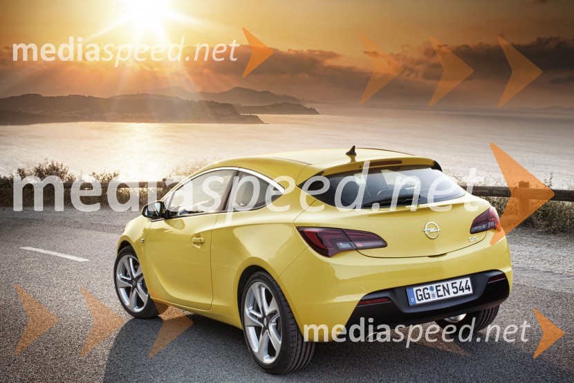 Opel Astra GTC 2012IAA 2011 Frankfurt (I - O) letošnje jesenske avtomobilske novosti po abecednem redu