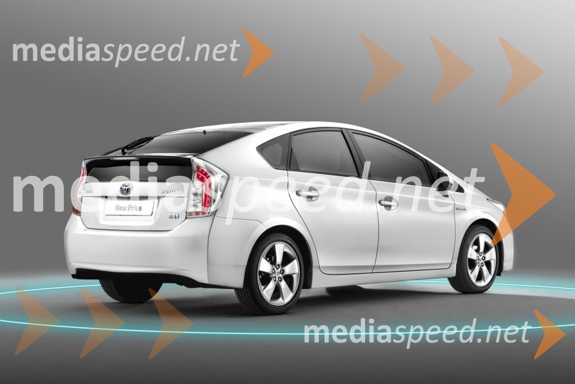 Toyota Prius Hybrid 2012IAA 2011 Frankfurt (P - Z) letošnje jesenske avtomobilske novosti po abecednem redu