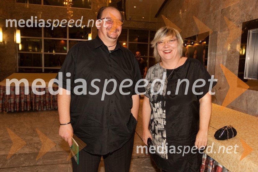 Primož Troha, novinar in Ira Ratej, umetniška vodja SNG Nova GoricaKdor sam do večera potuje skozi svet, premiera SNG Nova Gorica