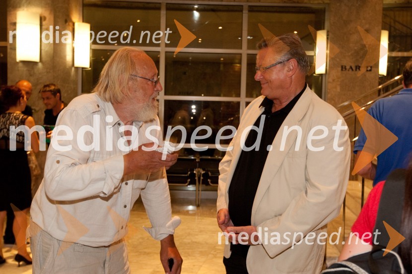 Dare Valič, igralec in Dušan Mlakar, režiserKdor sam do večera potuje skozi svet, premiera SNG Nova Gorica