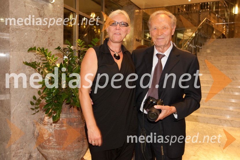 Neda Rusjan Bric, igralka, režiserka oče Bogo RusjanKdor sam do večera potuje skozi svet, premiera SNG Nova Gorica