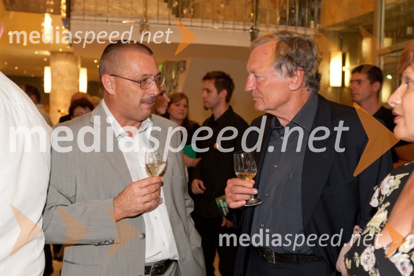 Aleš Bucik, župan občine Renče Vogrsko in Tomaž Vuga, arhitektKdor sam do večera potuje skozi svet, premiera SNG Nova Gorica